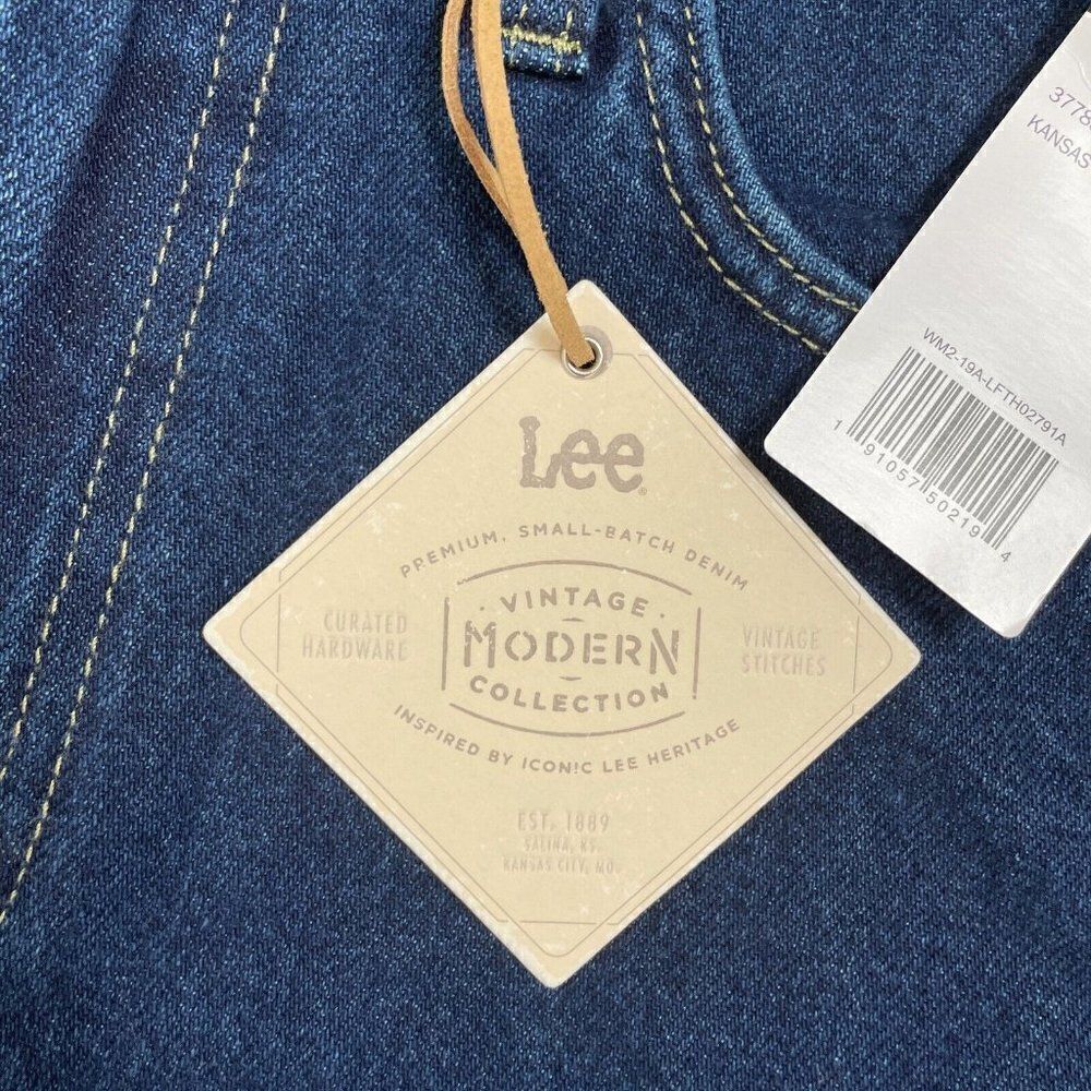 Lee High Rise Cut Off Shorts Womens 26‎ Blue Medium Wash Denim Vintage Modern - Picture 4 of 9